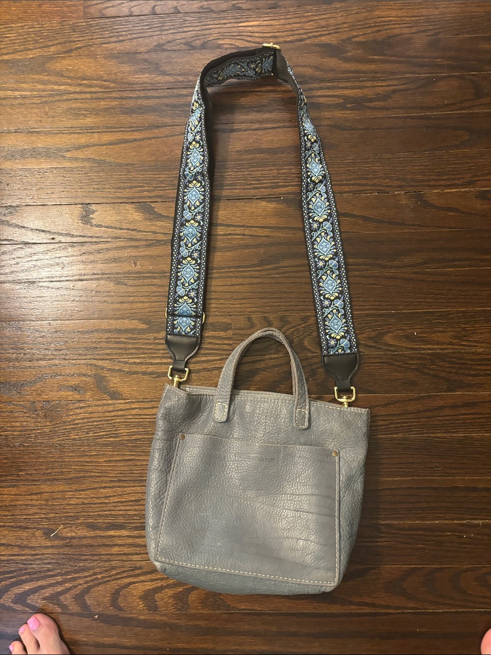 Portland Leather Gray Shoulder Bag with Patterned Strap - Picture 2 of 8